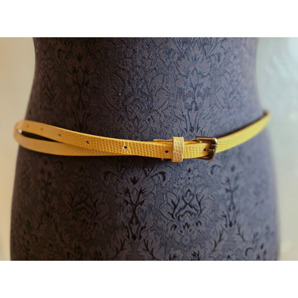 Vintage Gap Yellow Genuine Cow Leather Skinny Belt Women S  New